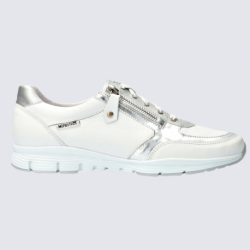 Baskets Mephisto, baskets ultra légères femme combinaison de cuir blanc