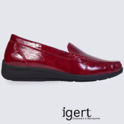 Mocassins grande largeur Waldläufer en cuir vernis rouge